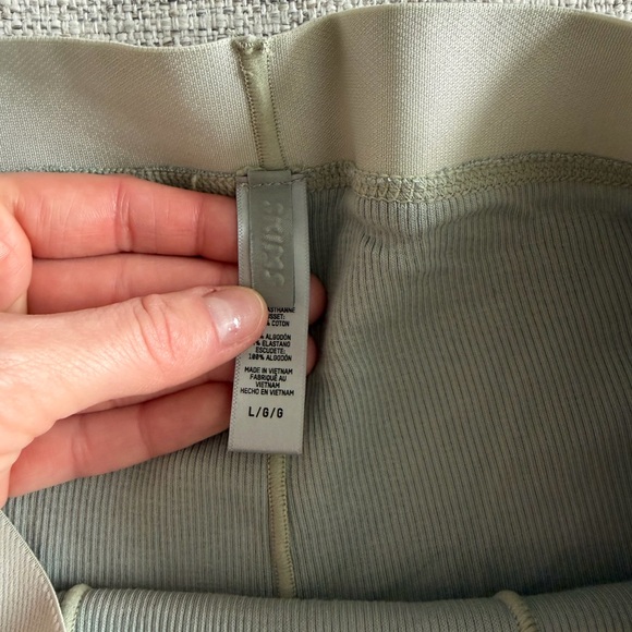 SKIMS Cotton Rib Boxer - Picture 6 of 7